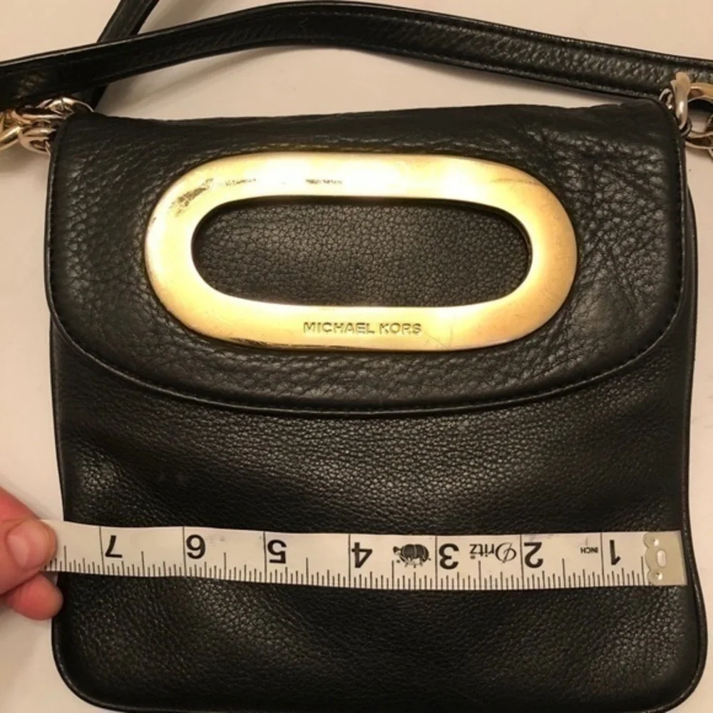 Michael kors black leather crossbody bag
